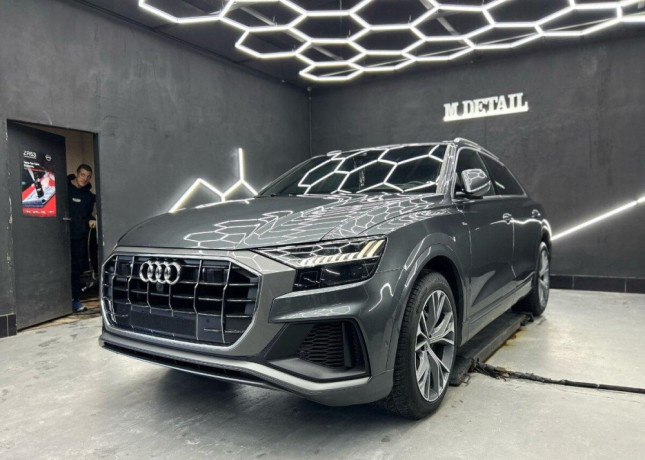 audi-q8-big-0