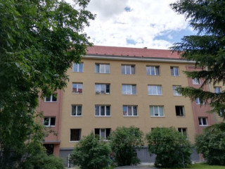 2-izbovy-byt-lany-nabrezna-dostupny-jar-2026