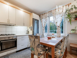 rekonstr-3-izbbyt-s-logiou-79m2-zombova-ul-ke-kvp