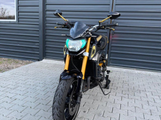 yamaha-mt09-top