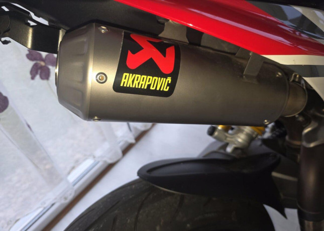 ducati-hypermotard-950sp-akrapovic-titan-big-0