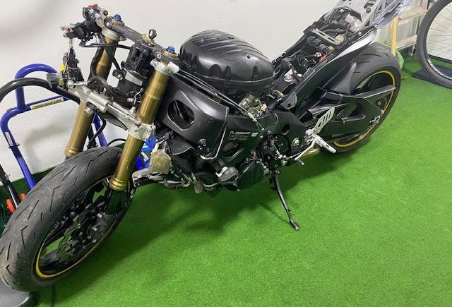 rozpredam-suzuki-gsx-r-1000-k7-8-big-0