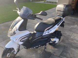 skuter-gilera-50-cm3