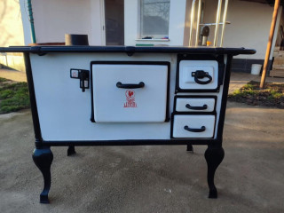 sporak-na-drevo-piecka-kachle-filakovo-luxor-neo