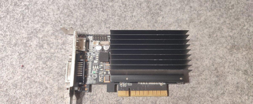 gt-730-2-gb-low-profile-big-0