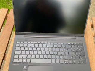 notebook-lenovo-i5-1035g18gbddr4uhdgraphics256gbssd