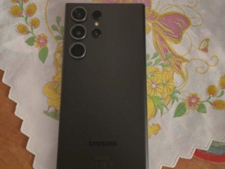samsung-galaxy-s23-ultra-top-stav