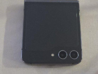 samsung-z-flip-5-512gb-8gb-ram