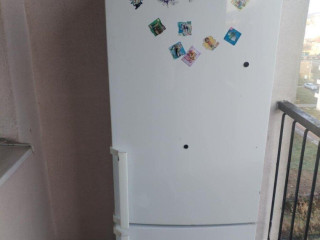 pouzivana-chladnicka-s-mraznickou-samsung