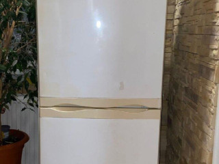 chladnicka-s-mraznickou