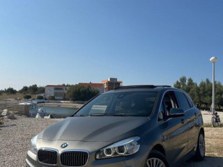 bmw-218d-active-tourer-luxury-line