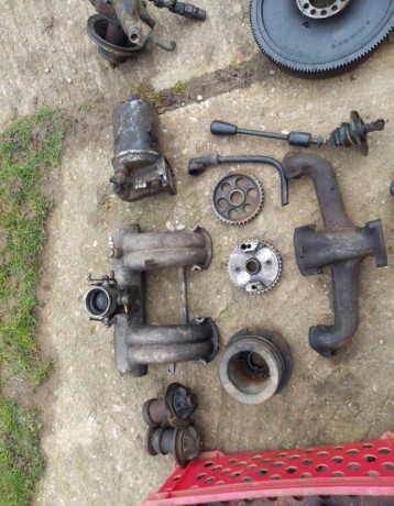 mercedes-123-124-piano-big-0