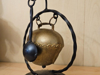 mosadzny-zvoncek-cena-18eur-kombinacia-s-liatinou