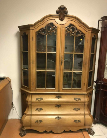 vitrina-neobarok-big-0