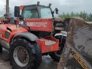 teleskopicky-nakladac-manitou-mlt-845-120-lsu