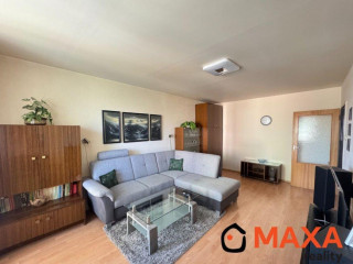 na-predaj-klimatizovany-3-izbovy-byt-holleho-ulica-senica