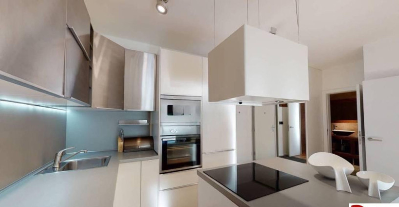 predaj-2-izboveho-bytu-s-balkonom-57m2-bratislava-kramare-big-0