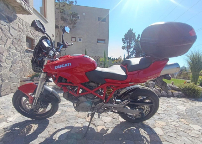 ducati-multistrada-620-big-0
