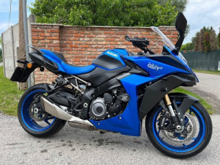 suzuki-gsx-s-1000-gt