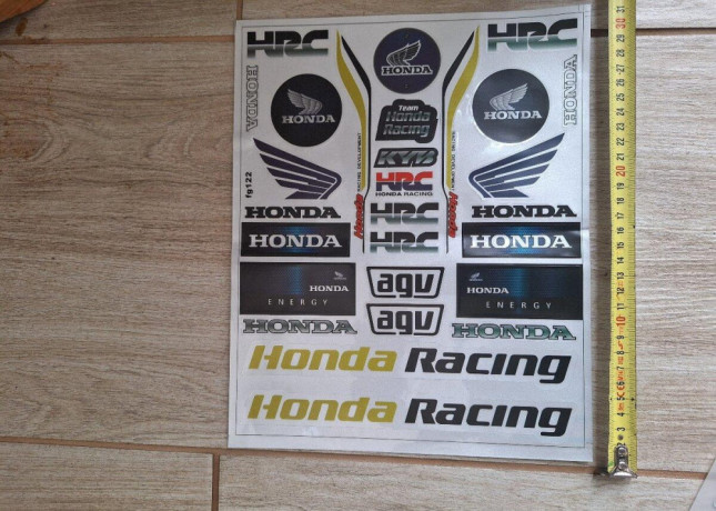 nalepky-honda-yamahasuzuki-big-0