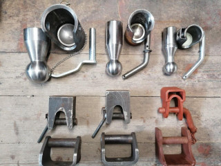 predam-gule-usi-karhak-na-vyklapanie-korby-vlecky-auta