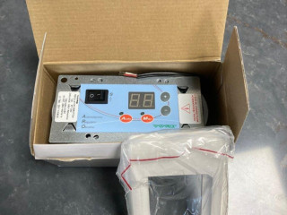 regulator-otacok-ventilatora-rt-03c