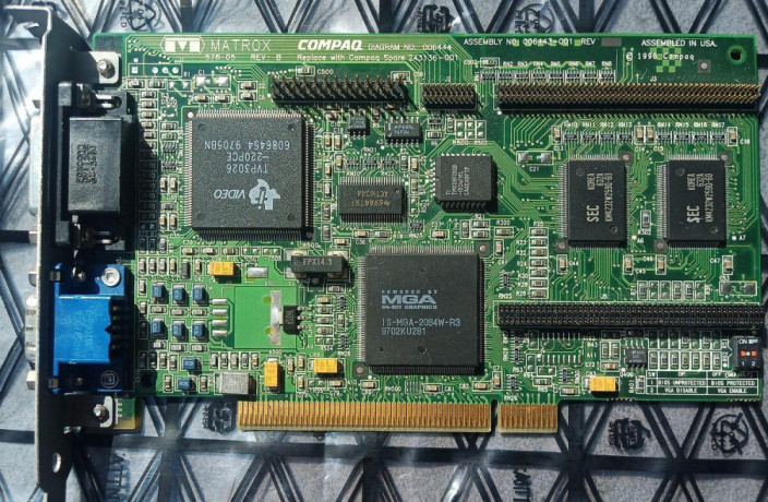 pci-vga-matrox-millennium-2mb-big-0