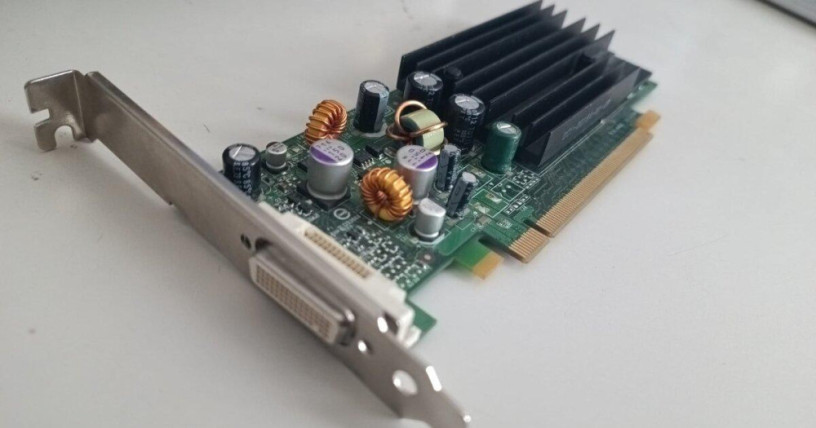 nvidia-dh261-quadro-p383-big-0