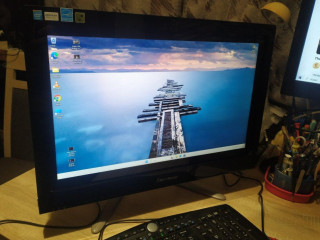 all-in-one-lenovo-i5-4-jadro-dotykova-obrazovka-2-x-disk