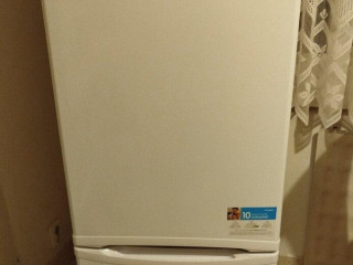 chladnicka-s-mraznickou