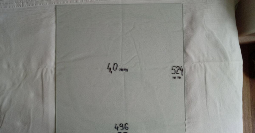 sklene-police-do-chladniciek-a-termostat-big-0