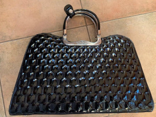 kabelka-valter-valentino