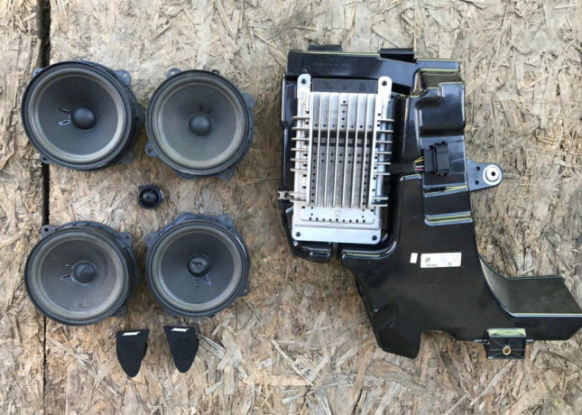 hudba-bose-alfa-romeo-159-big-0