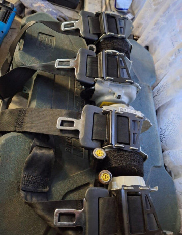 zadne-pasy-alfa-romeo-stelvio-giulia-big-0