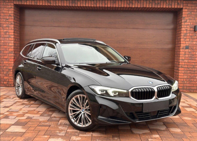 bmw-rad-3-touring-320d-mhev-drive-at-big-0