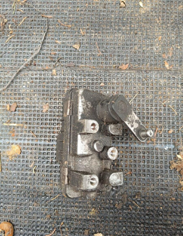 eleregulacia-bmw-e65-e38-big-0