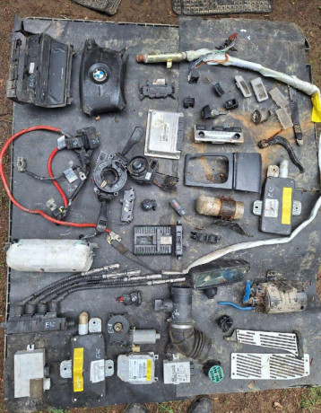 rozpredam-bmw-e46-18i-big-0