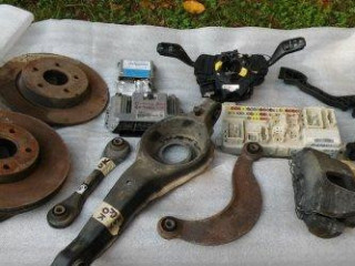 chladicediely-brzddverezamky-na-ford-focus-c-max