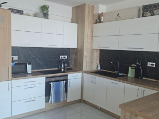 2-izbovy-luxusny-byt-v-centre-oriondubnica-nad-vahom-57m2