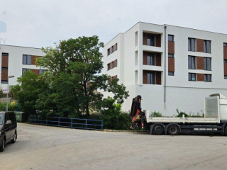 predaj-3-izb-byt-6929-m2-balkon-489-m2-novostavba-hol