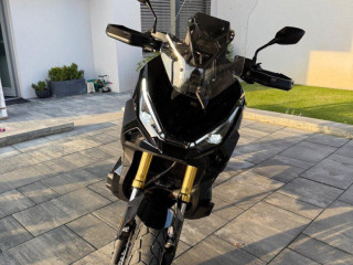 honda-x-adv-750-2025