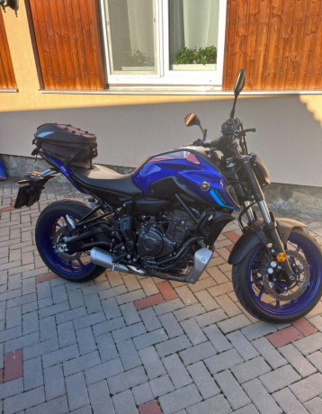 yamaha-mt-07-big-0