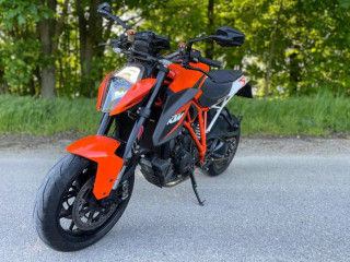 ktm-super-duke-1290