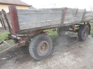 vlecka-za-traktor-7t