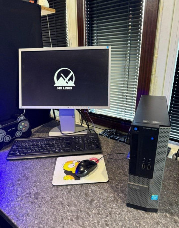 pocitac-dell-s-linuxom-i3-3220-4gb-ram-500gb-hdd-big-0