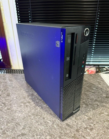 kancelarsky-pocitac-lenovo-i3-8gb-ram-ssdhdd-w11-big-0