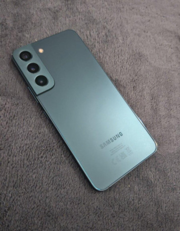 samsung-galaxy-s22-8128-na-diely-big-0