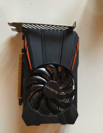 gigabyte-gtx-1050-2gb-ticha-a-spolahliva-graficka-karta-big-0