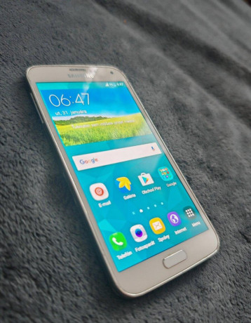 samsung-galaxy-s5-shimmery-white-big-0