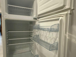 chladnicka-s-mraznickou-electrolux